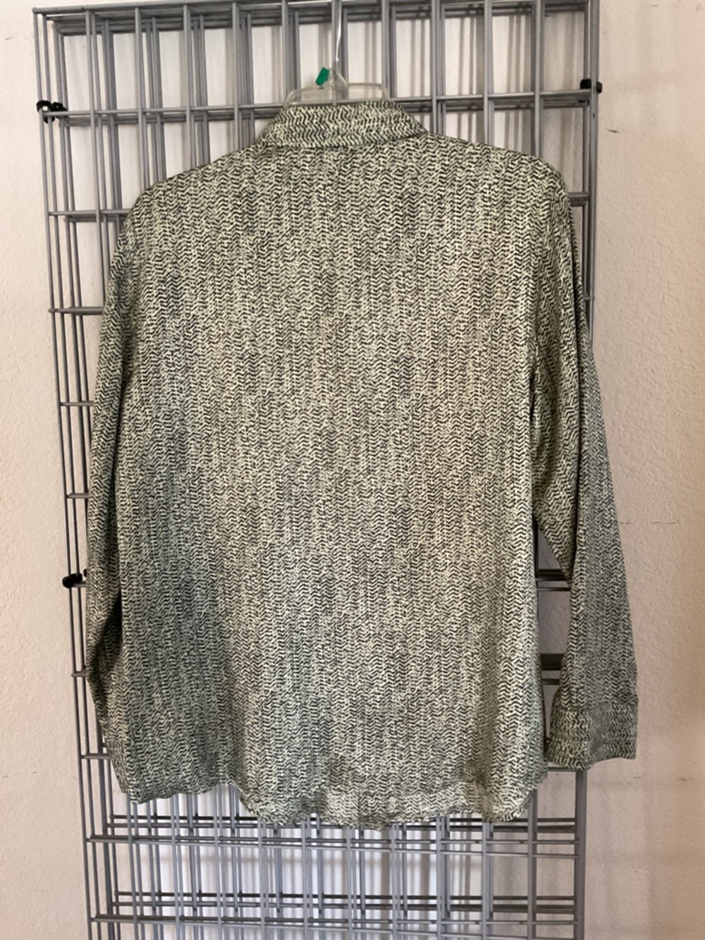 Mondi olive green and White Abstract Print Button-Down Shirt. 100% Silk EUC - Picture 3 of 4